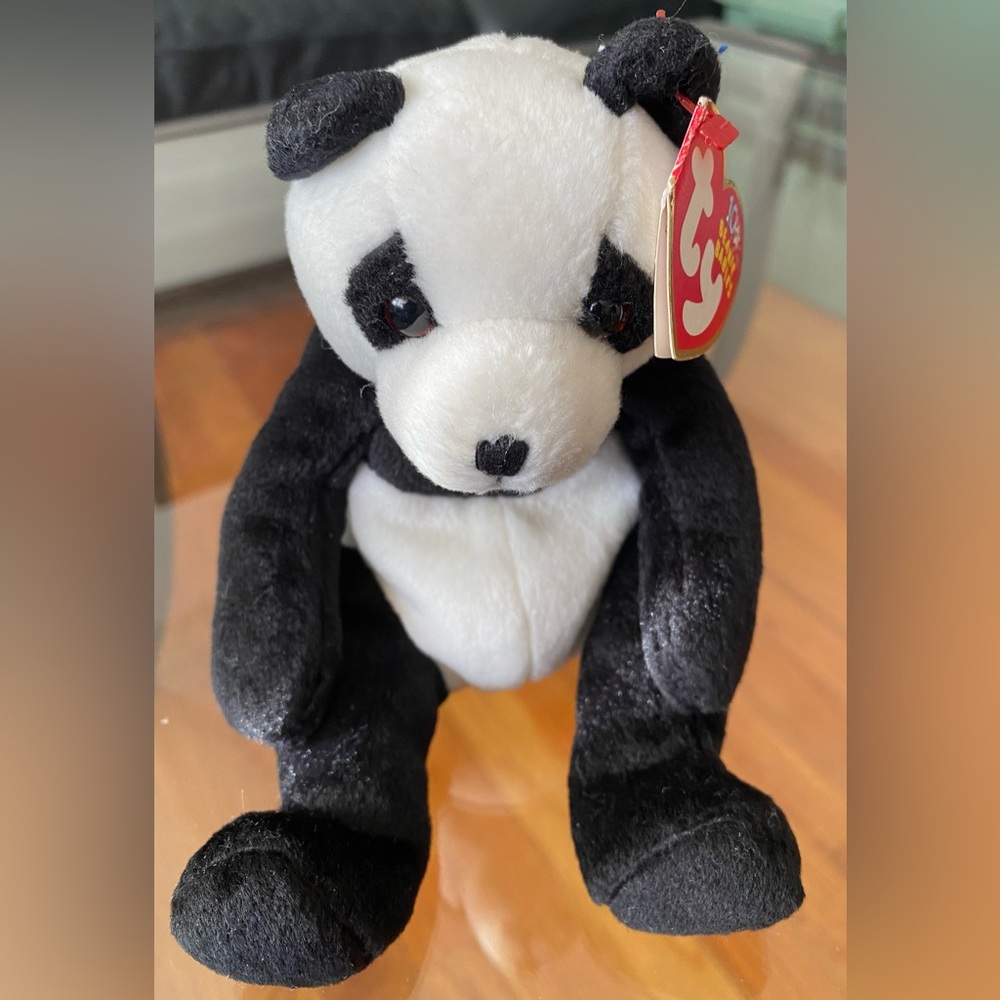 New TY Beanie Baby Giant Panda Bear “Mandy”